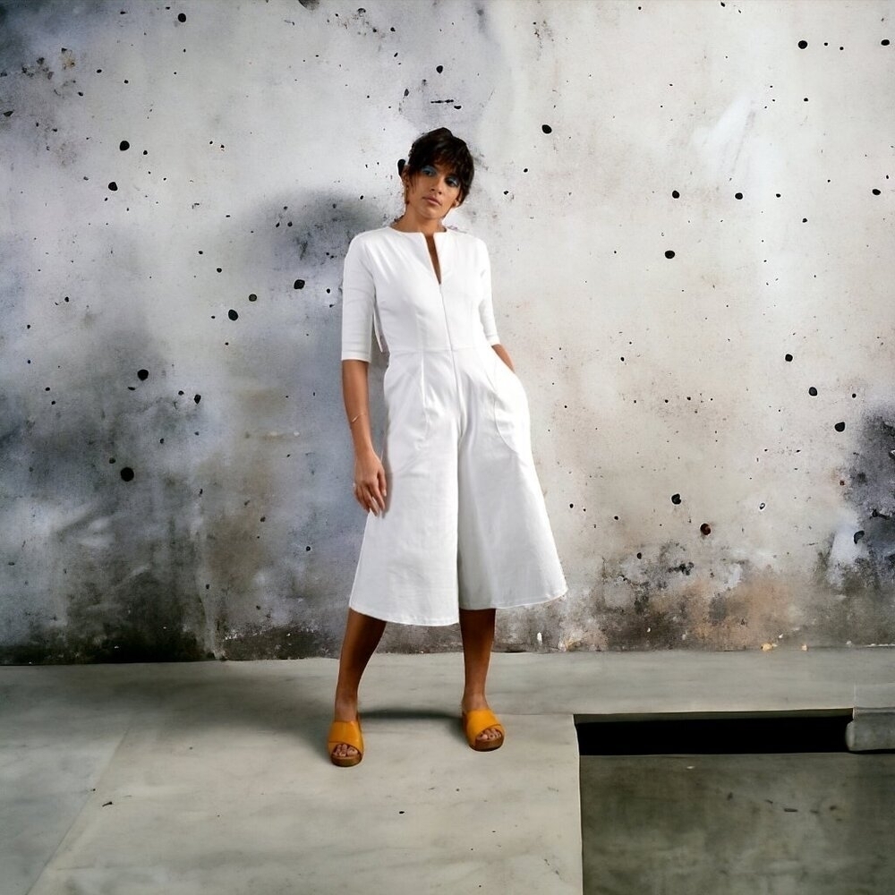 MEG ROUND POCKET JUMPSUIT WHITE Size S